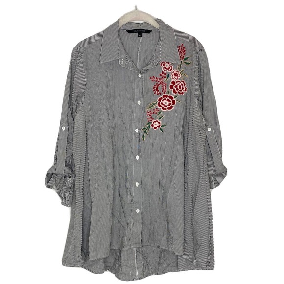 Walter Baker Tops - Walter Baker Floral Embroidered Boho Stripe Roll Tab Shark Bite Blouse Sz M E3